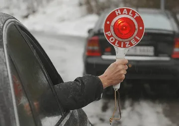 Германия въведе паспортен контрол по границите