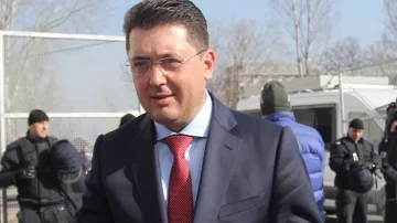 Пламен Узунов: Подавам оставка, ако петна институцията