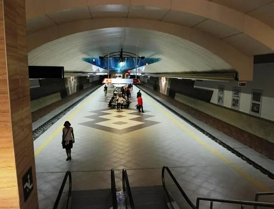 Забравени багажи объркаха транспорта в София /ОБНОВЕНА/