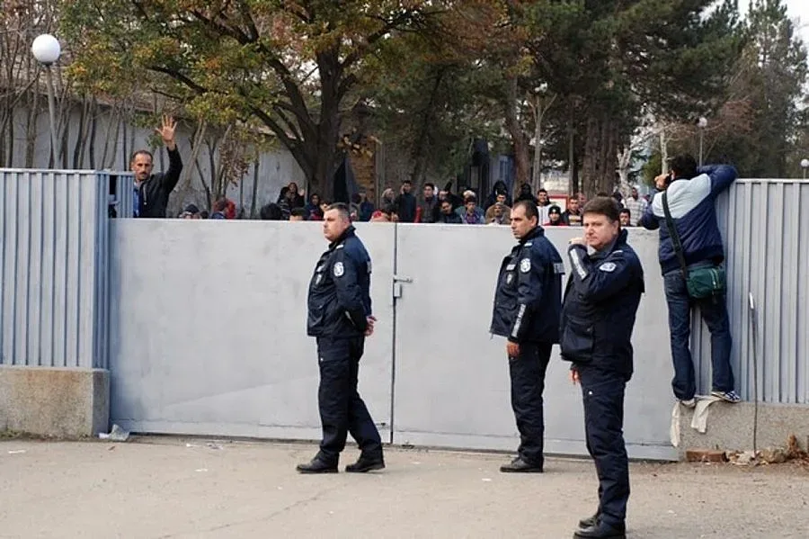 Връщаме обратно 17 мигранти от Харманли