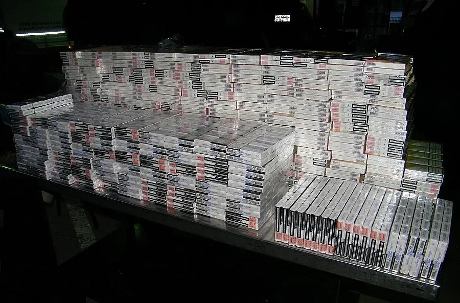 Задържаха 70 000 къса нелегални цигари