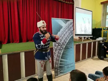 МИСИЯТА НА "СТАНДАРТ" В БЕРКОВИЦА: "Живият" Ботев рецитира стиховете на баща си