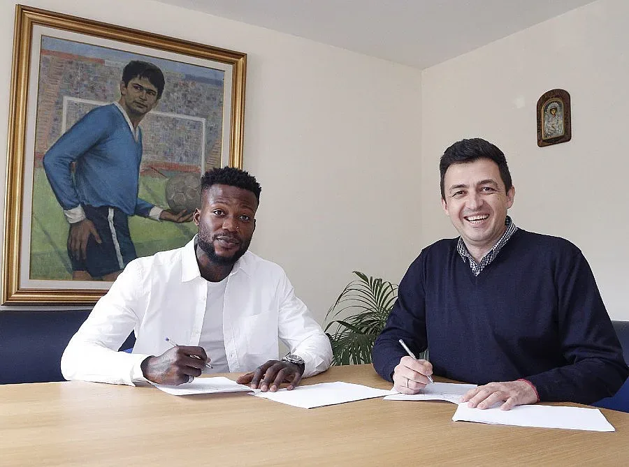 "Левски" подпука тръст "Синя България"