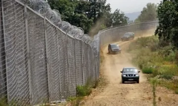 ДАНС проверява оградата на границата с Турция