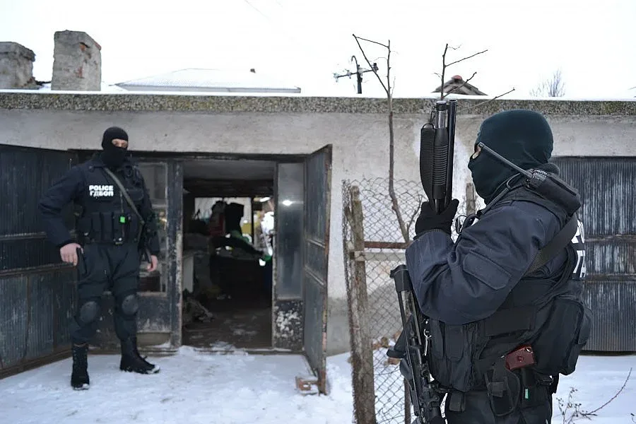 ГДБОП продължава акцията в ДАИ, задържаха още трима