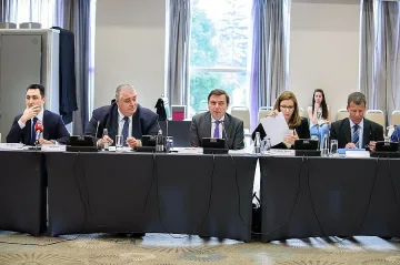 Пари по Плана „Юнкер" за селското стопанство