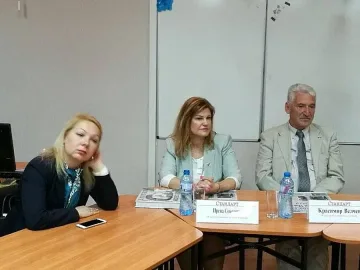 МИСИЯТА НА "СТАНДАРТ В ПЕРНИК: Кандидатите за наш паспорт с клетва към България