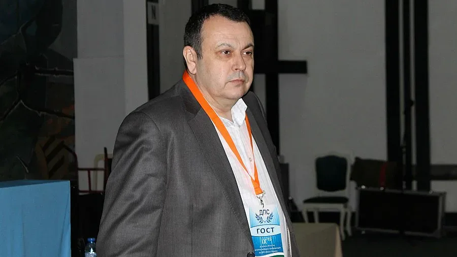 Хамид Хамид скочи на Лозан Панов: Промяната в конституцията е работа на парламента