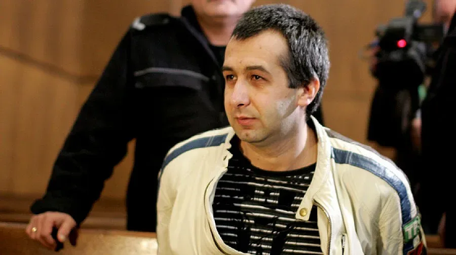 И Йожи остава в затвора