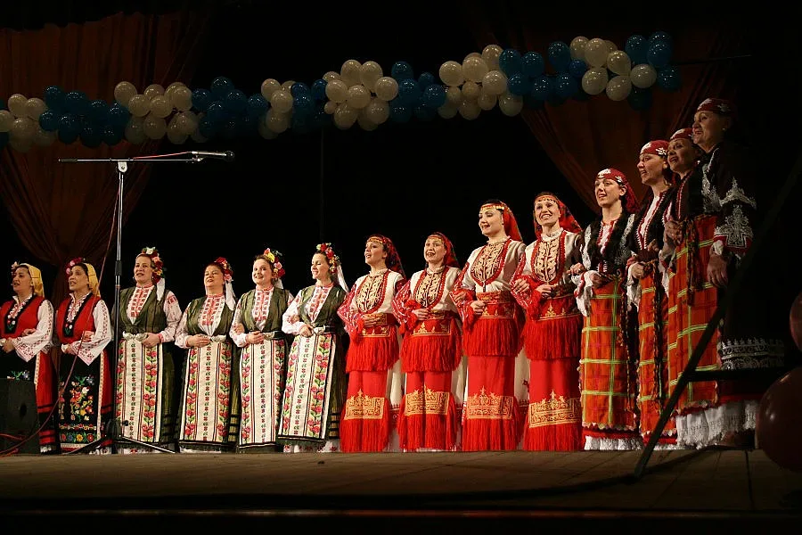 Лиса Джерард в мистерията на българските гласове