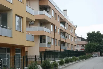 Наляха Е3,2 млрд. от чужбина в имоти