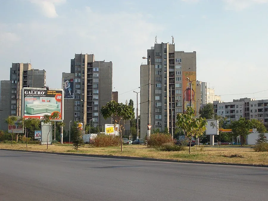 Стреляха по човек заради кучета