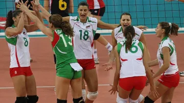 Женският национален отбор по волейбол с пълен актив до мача с Турция