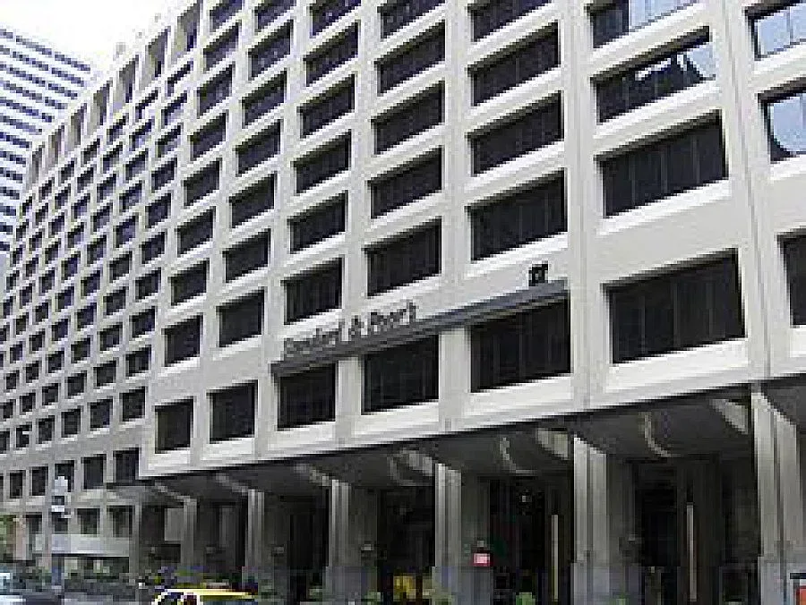 Standard & Poor's повиши кредитния рейтинг на България