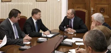 Радев: Имаме амбицията да се присъедини към Организацията за икономическо сътрудничество и развитие
