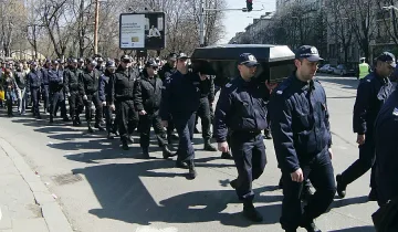Полицаите с ултиматум: Пари или протест!