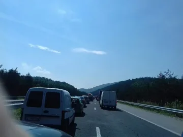 Катастрофа запуши загистрала "Тракия"