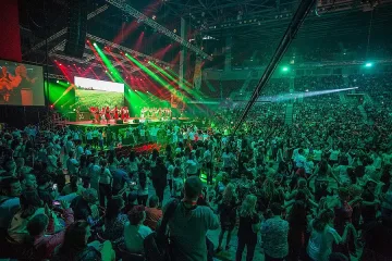 Над 8000 българи на концерт в подкрепа на Мадарския конник