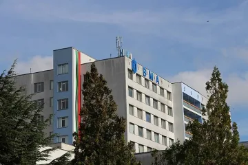 Падналите  в цистерната имали лек пулс