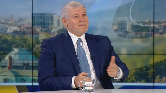 Лидерът на СДС: Радев мисли за бъдещата си кариера, не за държавата