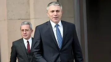 Карадайъ: Искаме сигурност, а не отряд шегобийци