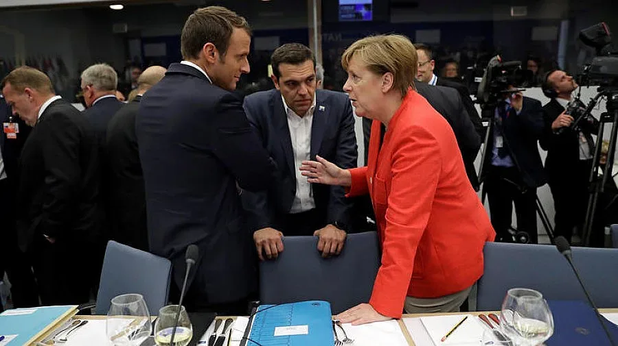 Ципрас звъня на Меркел и Макрон от безсилие