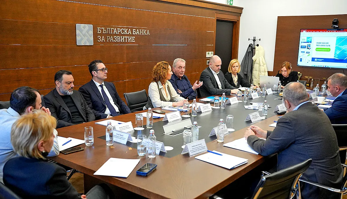 ББР с две нови програми за подкрепа на публични политики