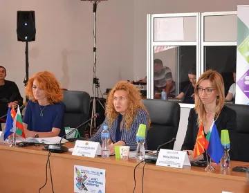 Изпълняват се 45 проекта по програмата България – Македония