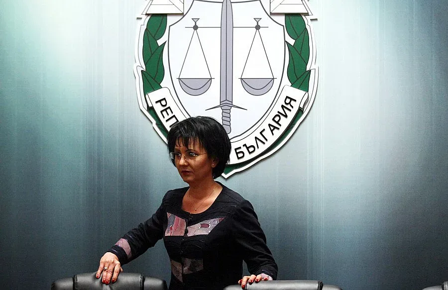 Прокуратурата иска от съда да не освобождава Наглите