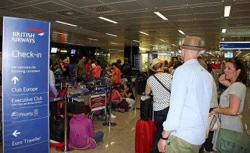 Бритиш еъруейз възстановява полетите на Хийтроу