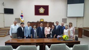 Казанлък се побратими с корейска община 