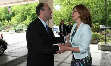 Хърватия иска редовни самолетни линии с нас