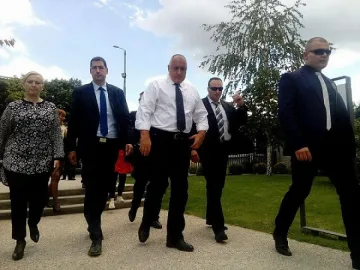 Борисов заведе посланици и министри в Пловдив