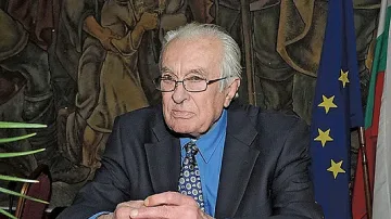 Почина писателят Йордан Василев
