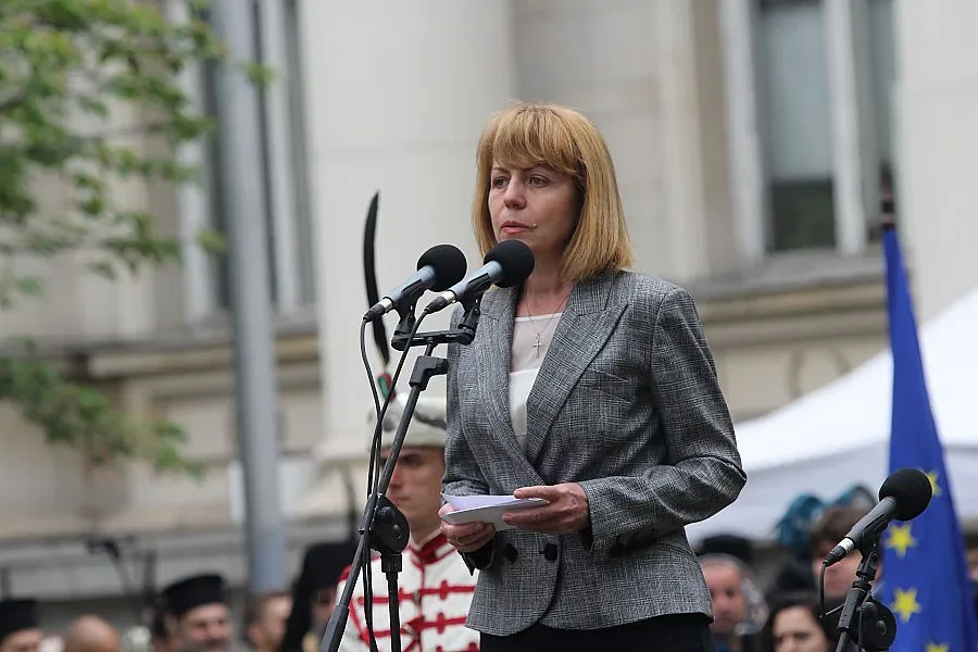 Фандъкова: Да се дават повече пари за добро образование