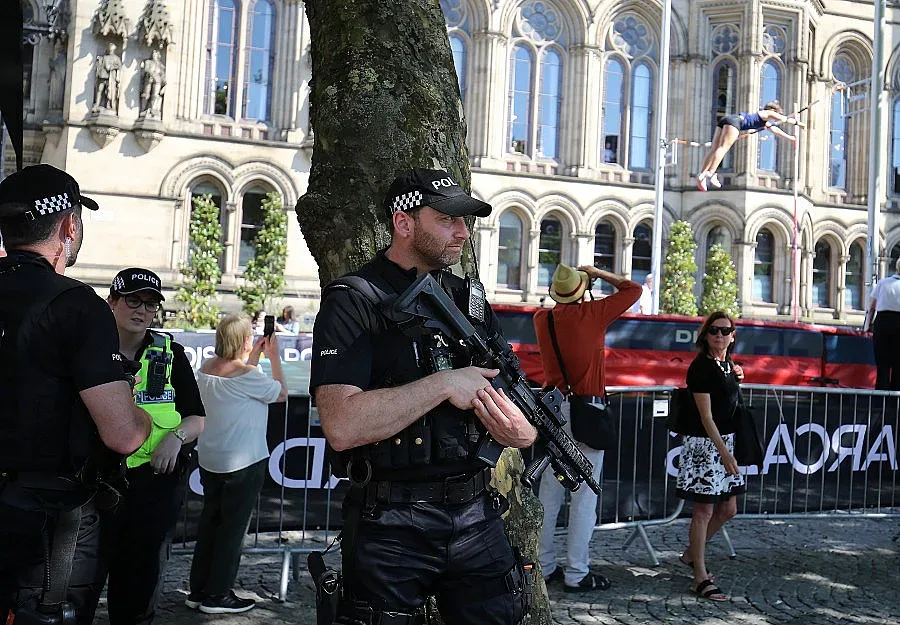 Намалиха нивото за заплаха на Острова 