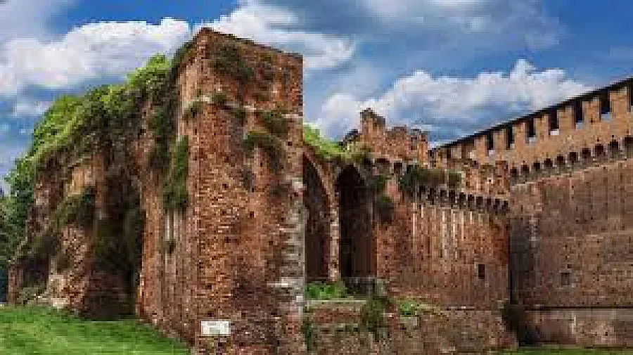 Италия ще подарява манастири и замъци