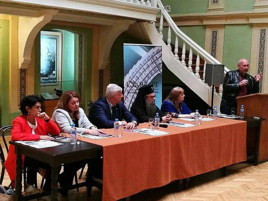 ОТ СЪБИТИЕТО НА "СТАНДАРТ": Проф. Николай Овчаров:  Търсим мощите на Патриарх Евтимий