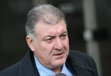 Борят задръстването на Кулата с отделен кантар