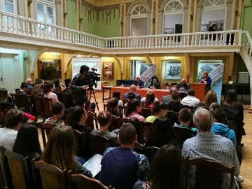 ОТ СЪБИТИЕТО НА "СТАНДАРТ": Здравко Димитров: Носете българщината в сърцето