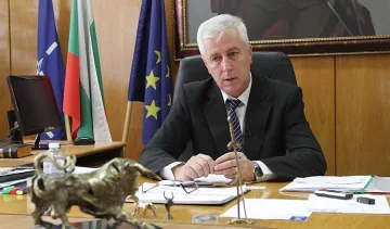 Болницата в Ловеч отива на прокурор