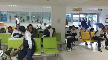 Вирус опразни турска казарма