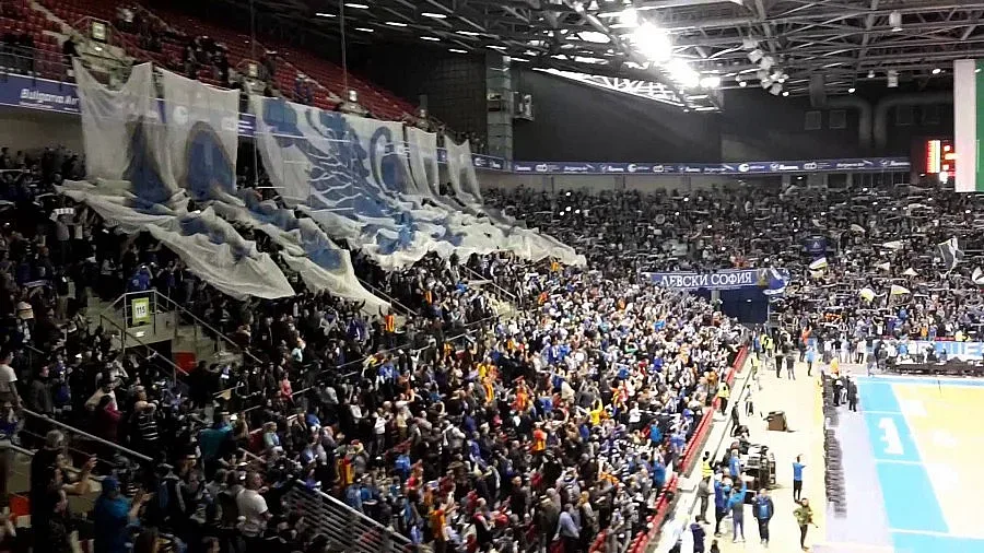 Засилват мерките за охрана на "Арена Армеец"