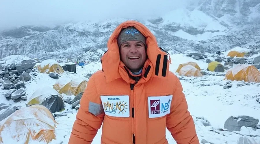 Скатов поздрави България от Хималаите