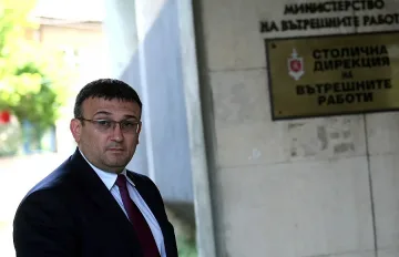 Главният секретар на МВР: Засилваме полицейското присъствие в метрото