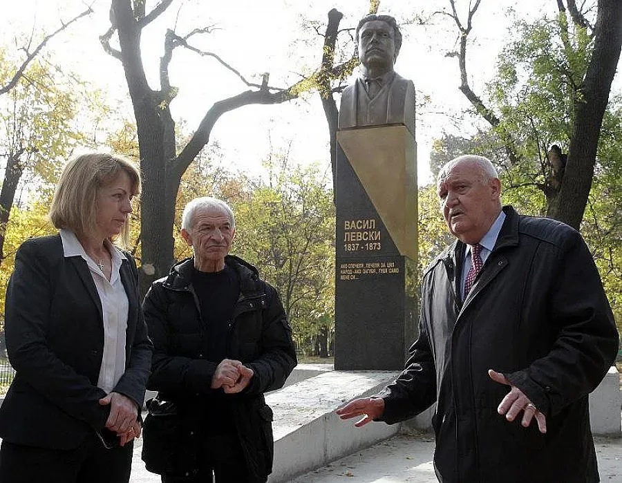 Фандъкова стана "Д-р хонорис кауза" на Военна академия