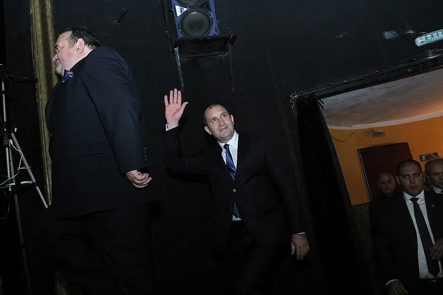 Президентът за нацистките прояви: Извинението е най-добрият подход