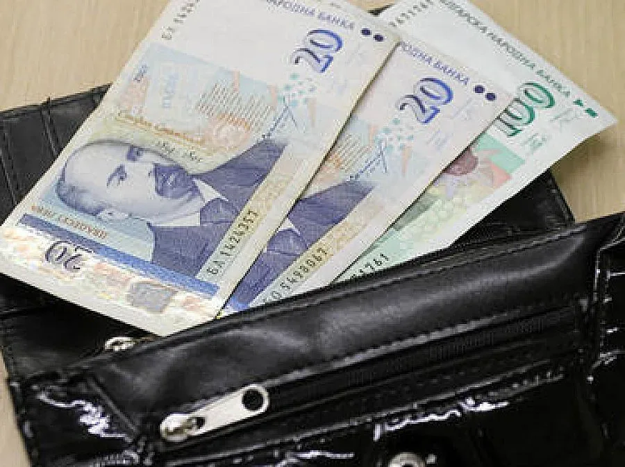 НСИ: Доходите и приходите на домакиствата у нас са се покачили