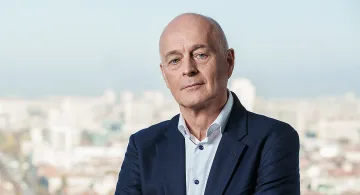 Франк Янсен е ноният член на  УС на ОББ