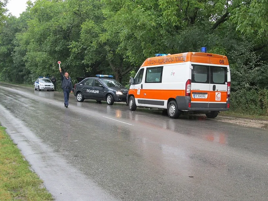 Камион отвя моторист край Слънчев бряг